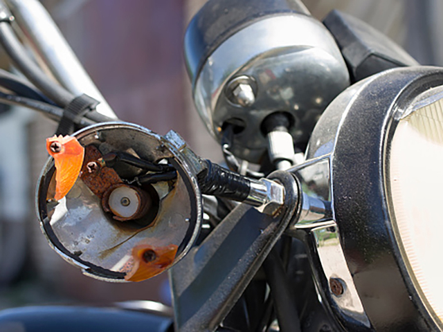 Motorcyclists dies in crash with SUV in St. Mary's County